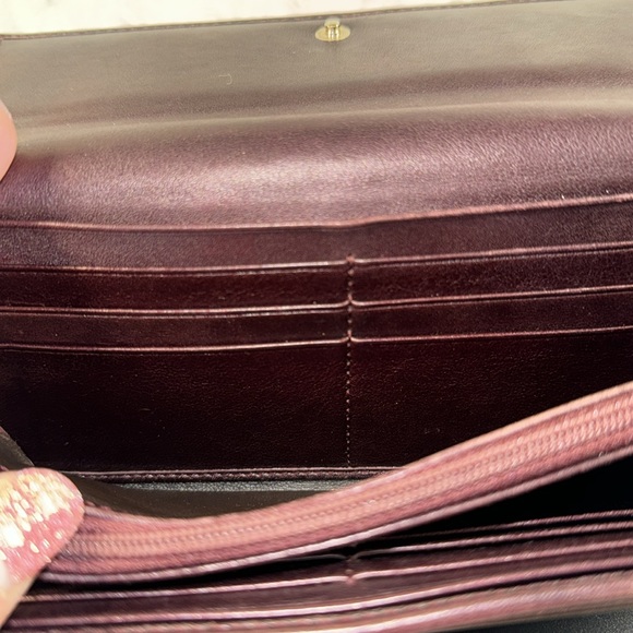 Gucci GG Logo Heart Long Wallet with COA - Picture 10 of 16